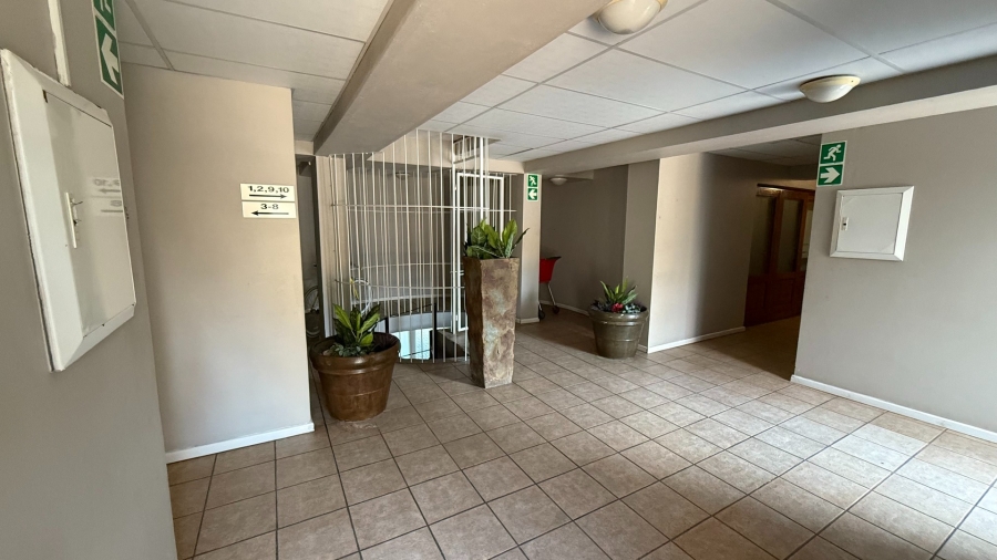 To Let commercial Property for Rent in Knysna Central Western Cape